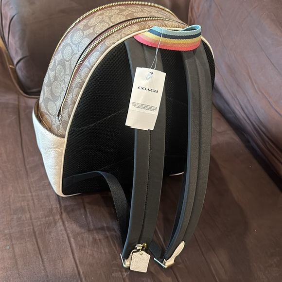 Coach X Peanuts Snoopy Backpack with Patches - Picture 3 of 6